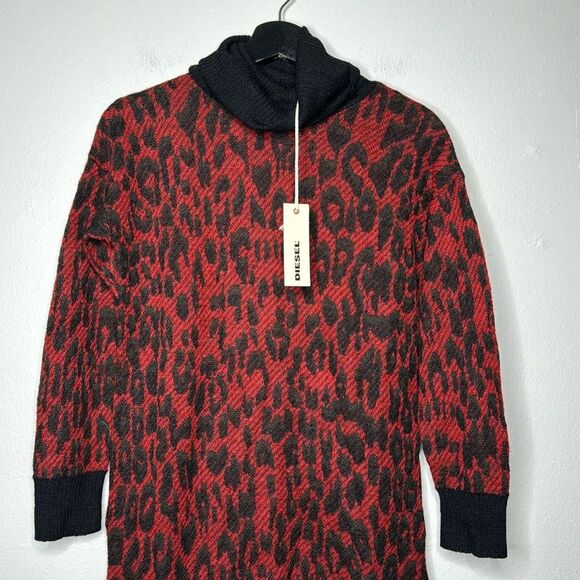 Diesel 100% Alpaca Print Knitted Dress Oversize Sweater
Size XS - Picture 7 of 10